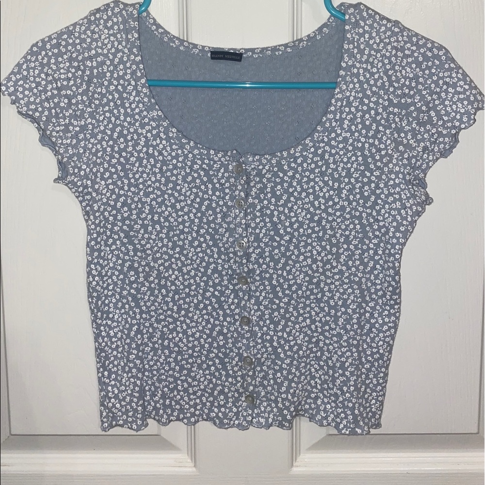 BRANDY MELVILLE LIGHT BLUE FLORAL ZELLY TOP